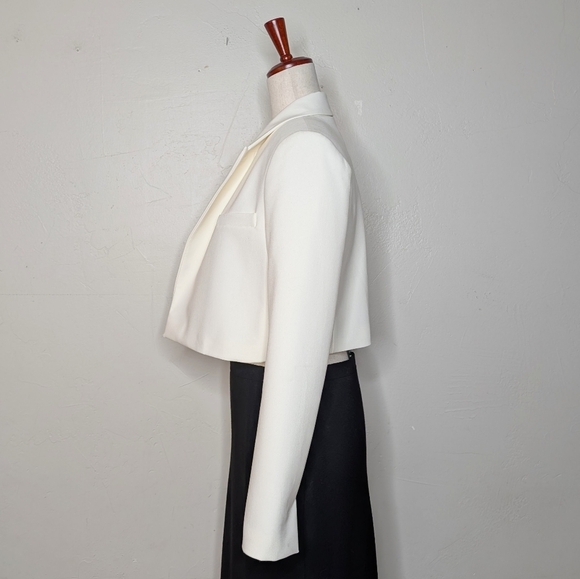 ZARA Ecru Open Front Cropped Structured Blazer Size Small - Picture 4 of 8